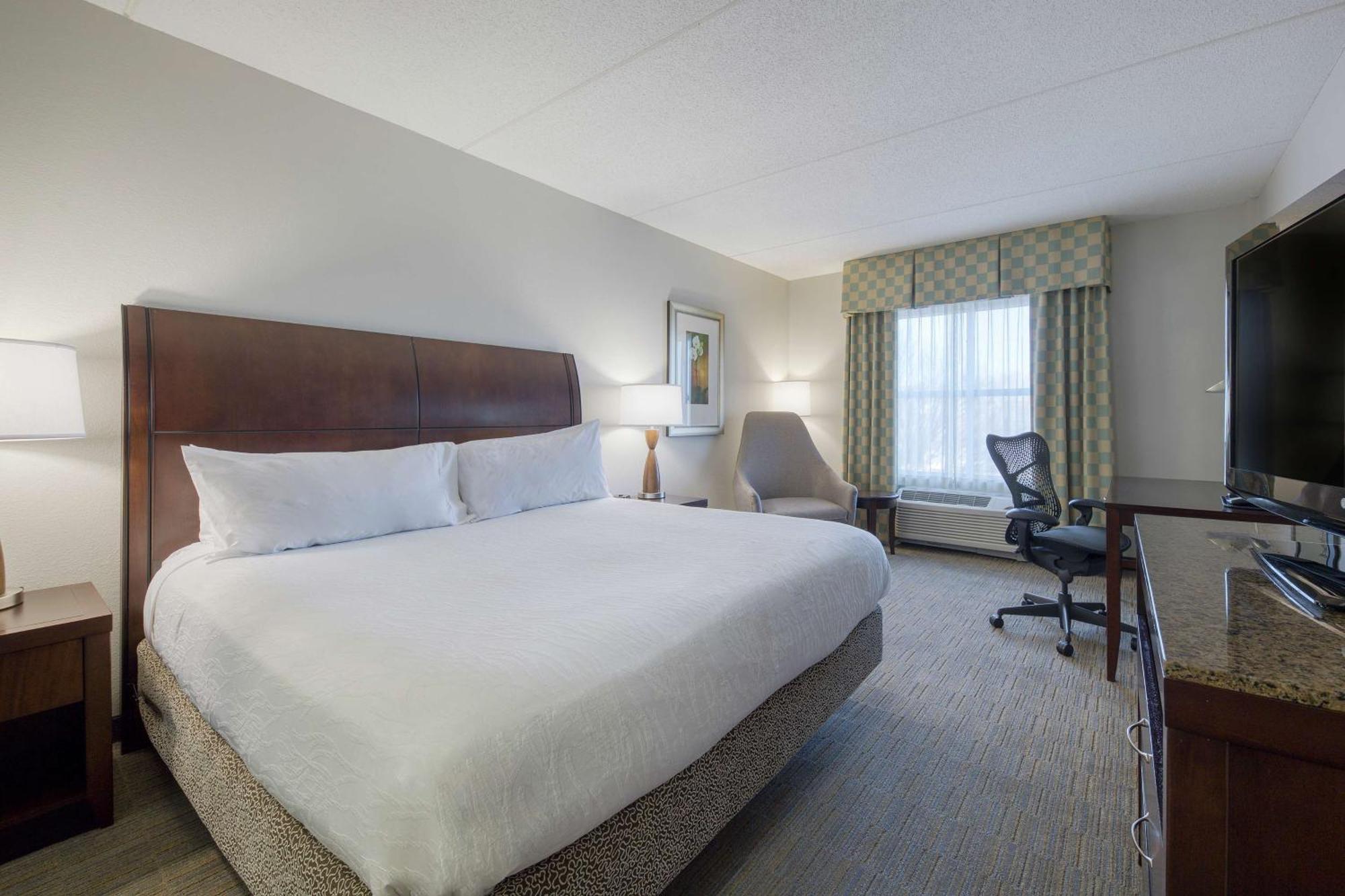 Hilton Garden Inn Durham Southpoint Extérieur photo