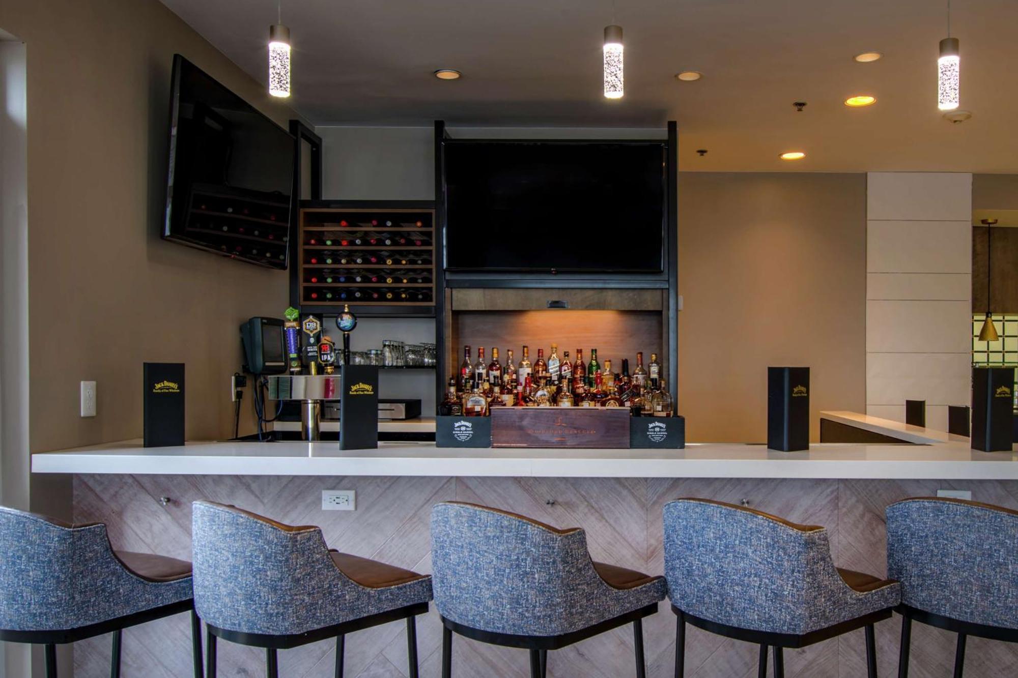 Hilton Garden Inn Durham Southpoint Extérieur photo